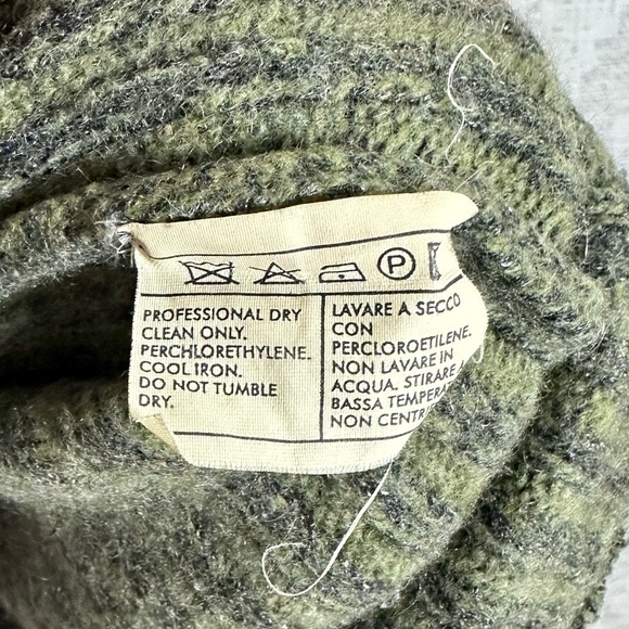 Vintage Salvatore Ferragamo olive green wool blend sweater size L - Picture 4 of 7